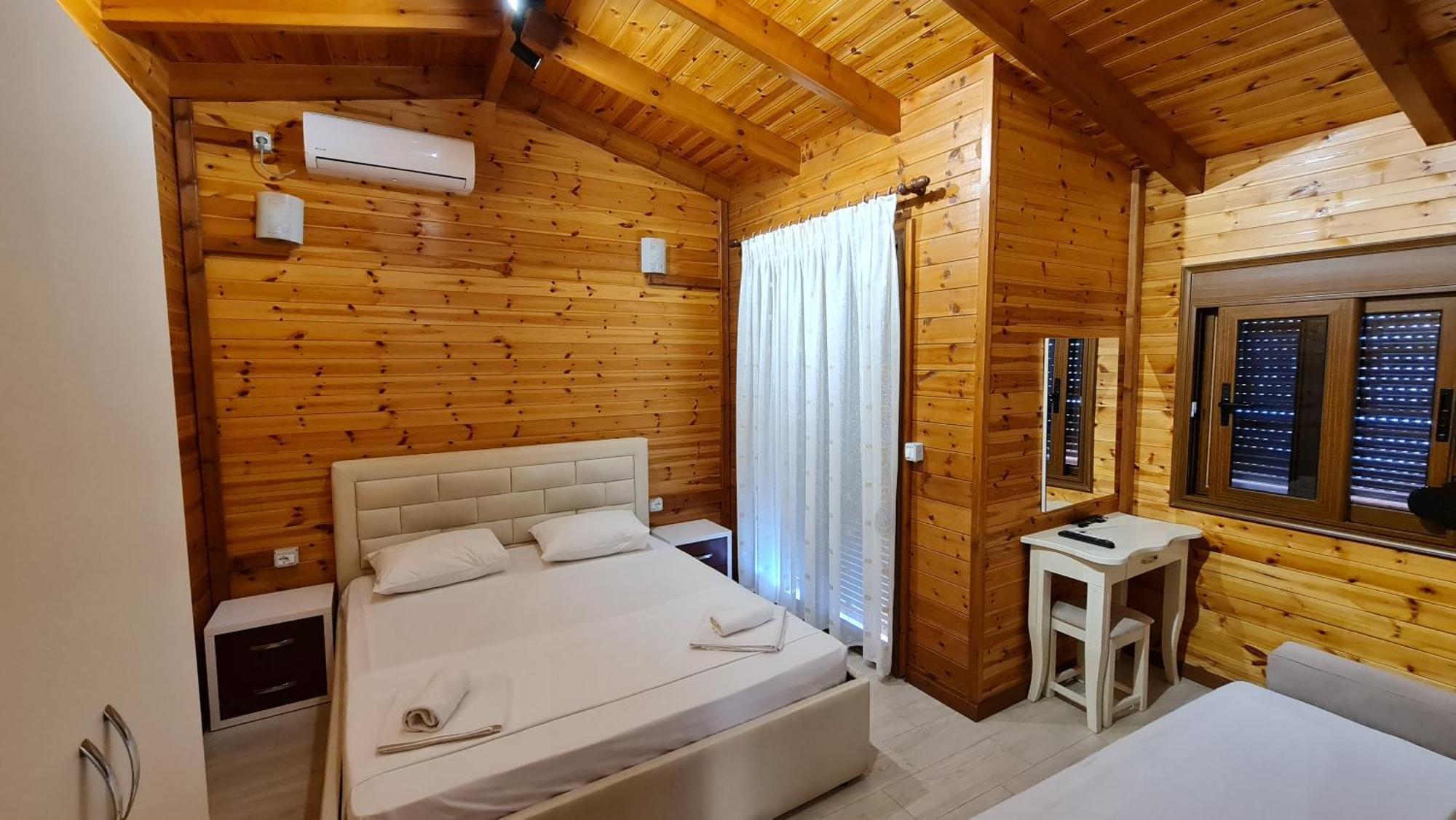 Villa Skenderi Sarandë Eksteriør bilde